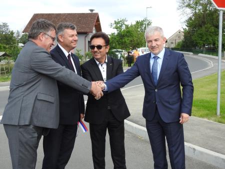 Uradna predaja obnovljene ceste Razkrižje – MP Gibina svojemu namenu 30